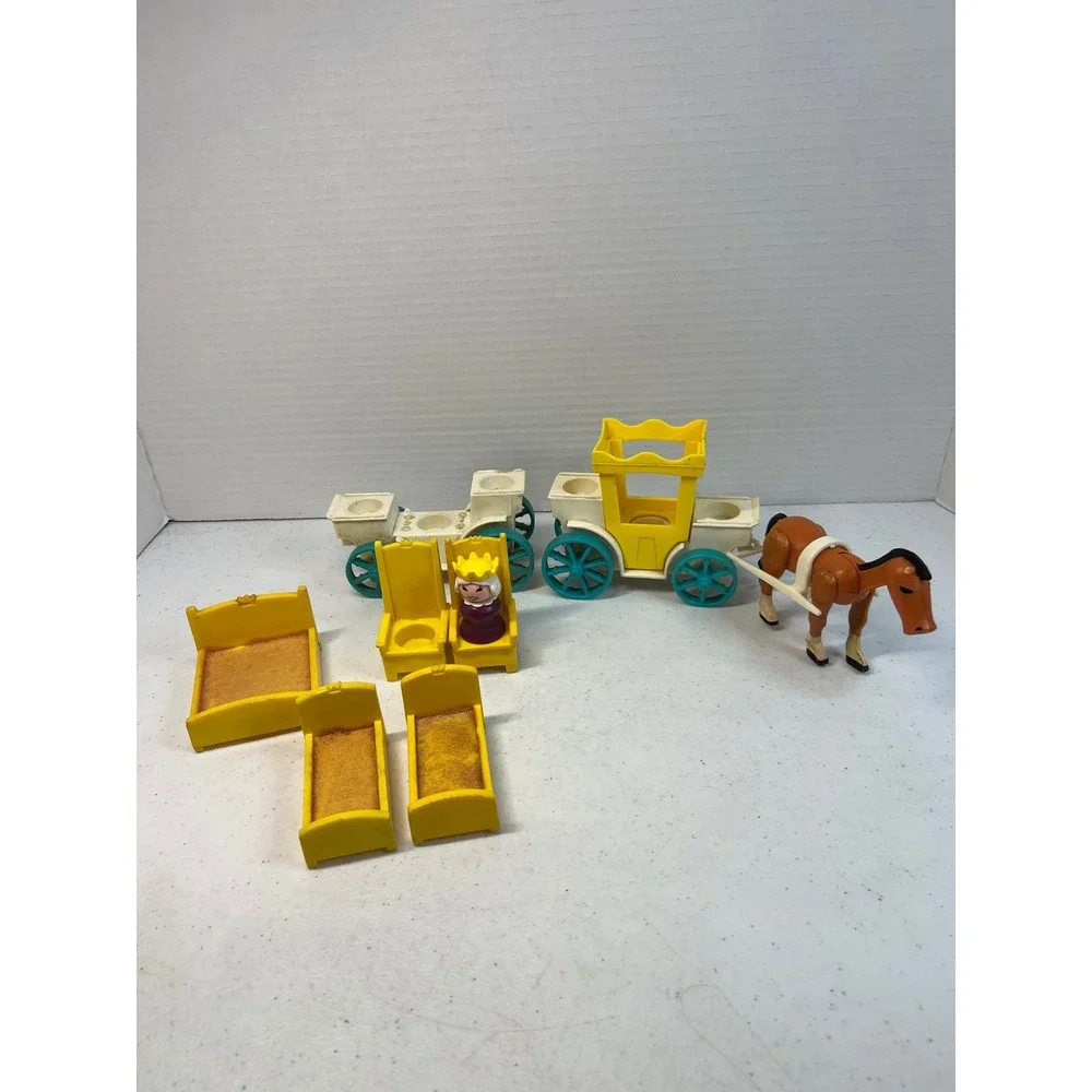 Vtg 1974 Fisher Price Little People Castle Queen Wood Body Carriage Horse Lot